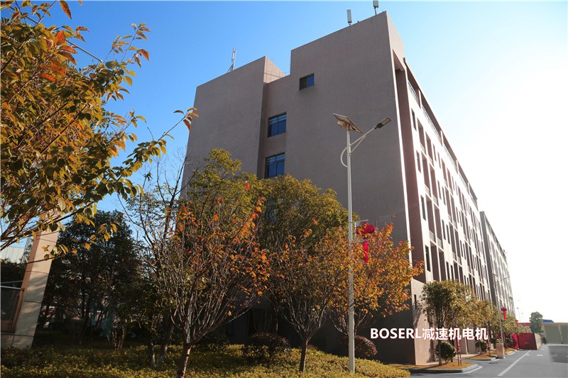 1690183928181494.jpg 減速機(jī)